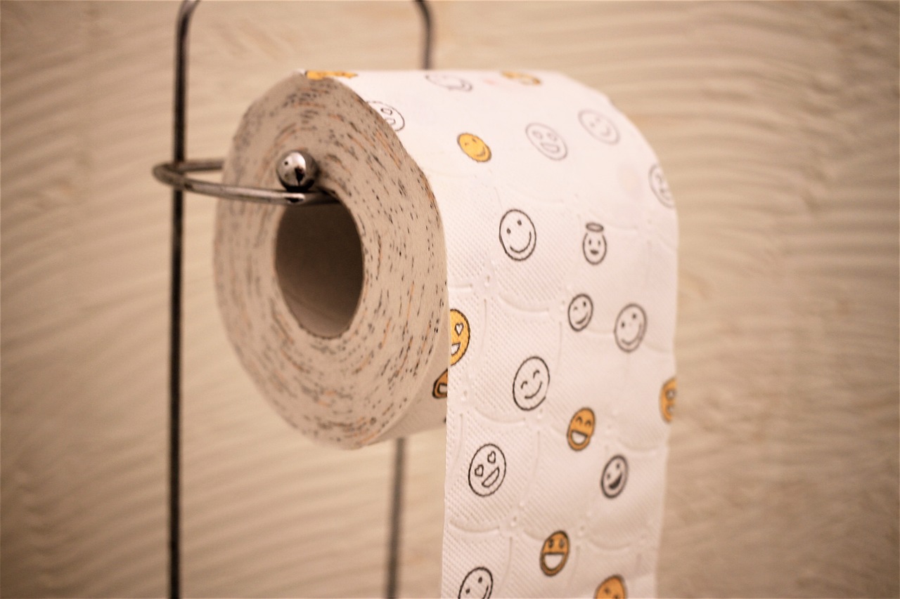 toilet paper, role, happy role-4961395.jpg